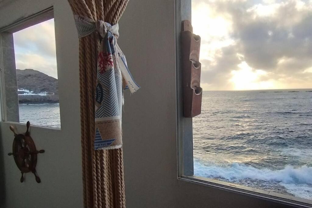 Villa La Casa Con Terraza Privada Sobre El Mar à Telde Extérieur photo